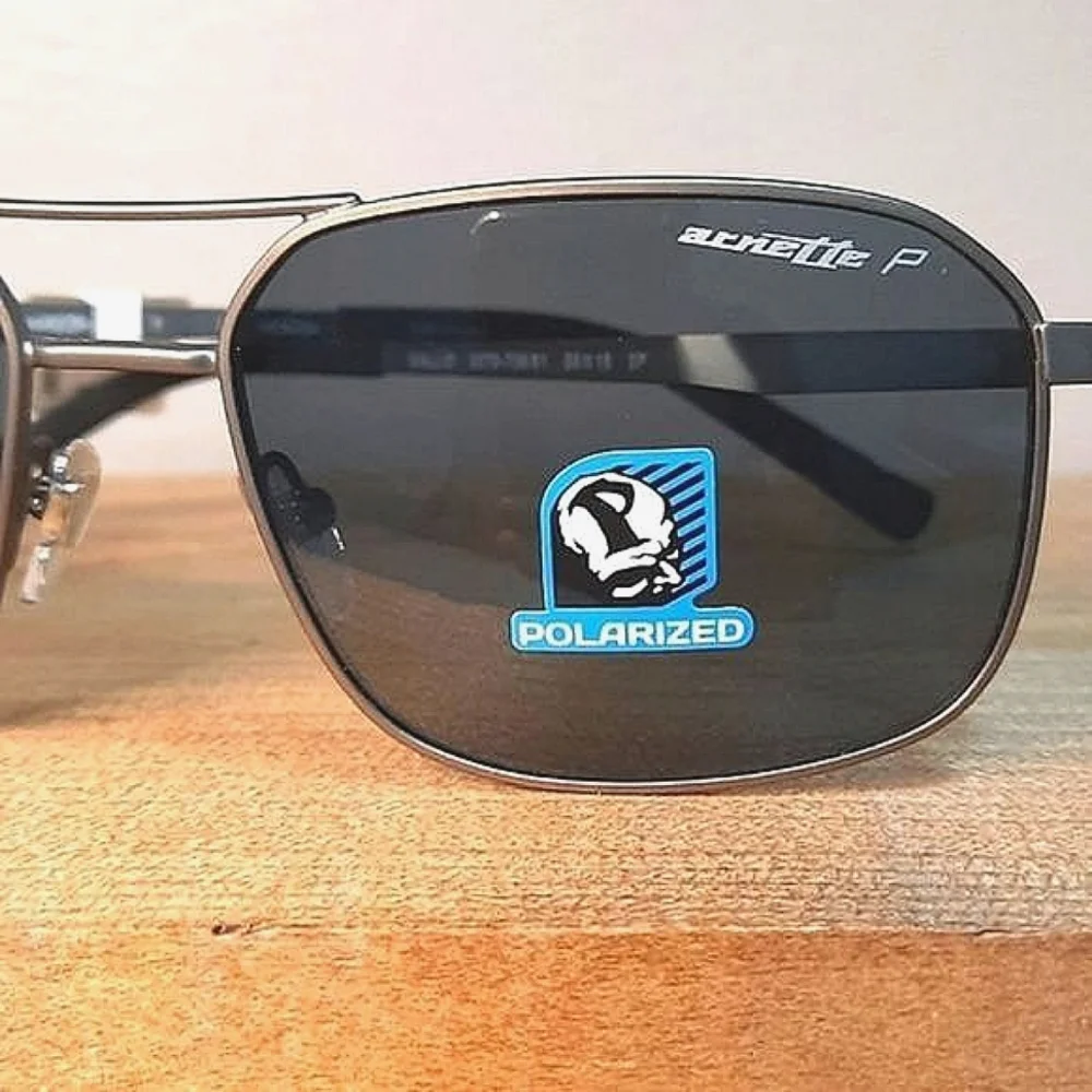 NEW Polarized Sunglasses, metal frame, Rx'able 56-16-145, dark gray lens color,